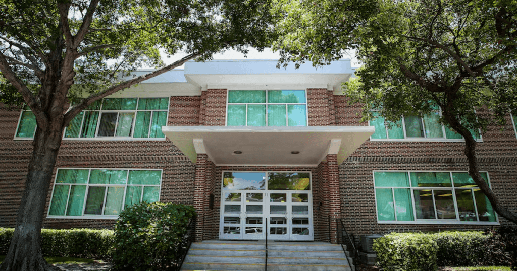 St. Paul Catholic School at 1900 12th St. N in St. Petersburg is one of many private schools expected to take advantage of Florida's expanded voucher program this year.